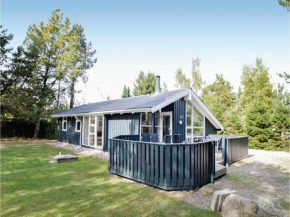 Holiday home Perikumvej Væggerløse Denm